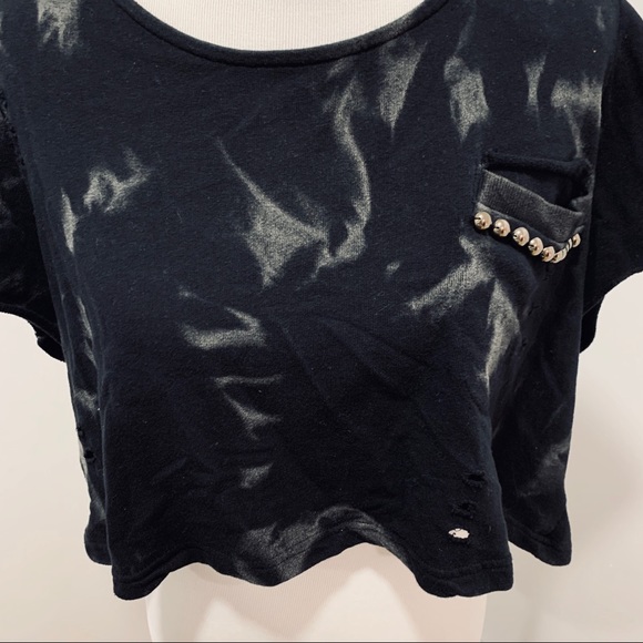 F21 Tie-Dye Distressed Studded Crop Top - Picture 4 of 4